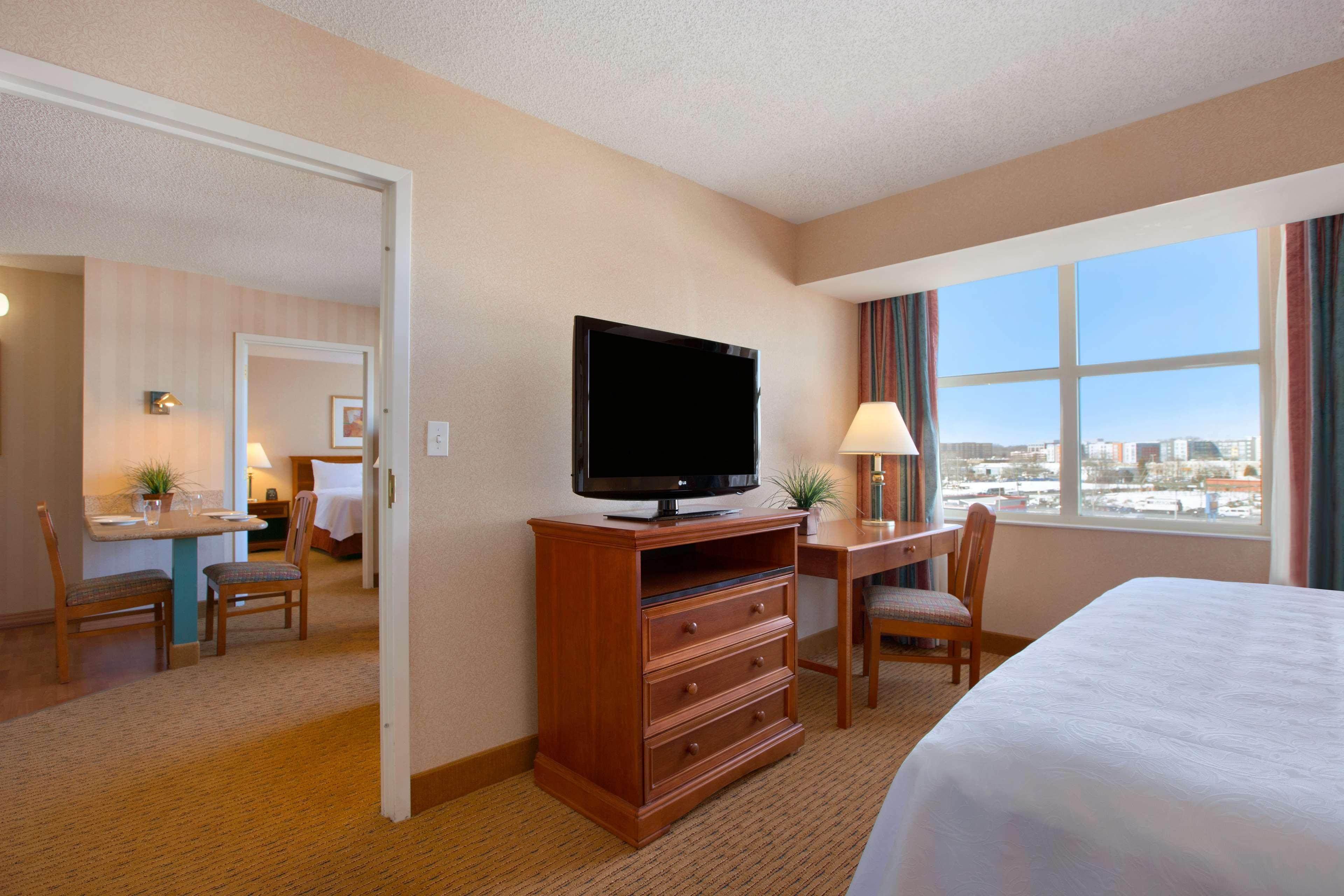 Homewood Suites By Hilton Falls Church Merrifield Esterno foto