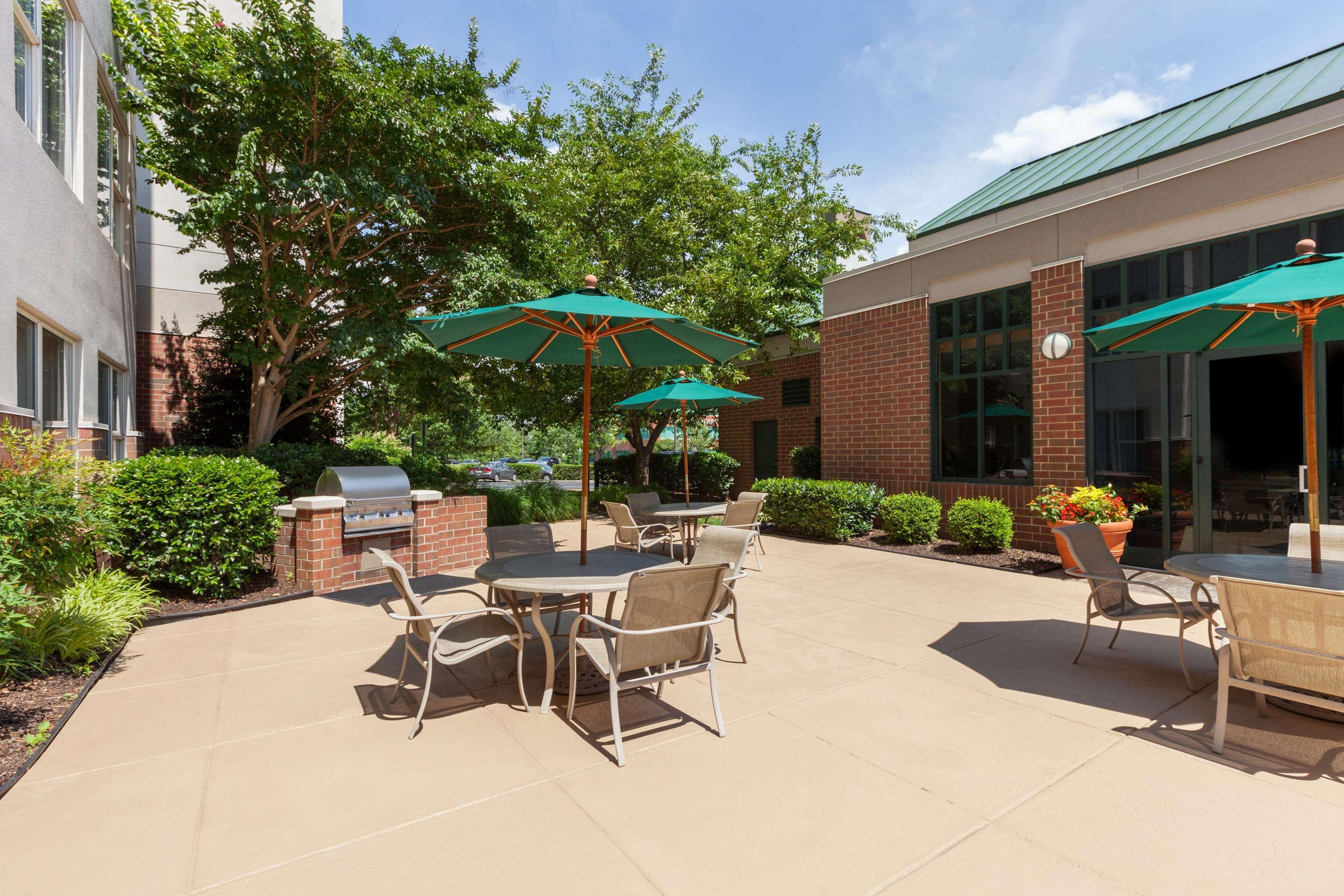Homewood Suites By Hilton Falls Church Merrifield Esterno foto